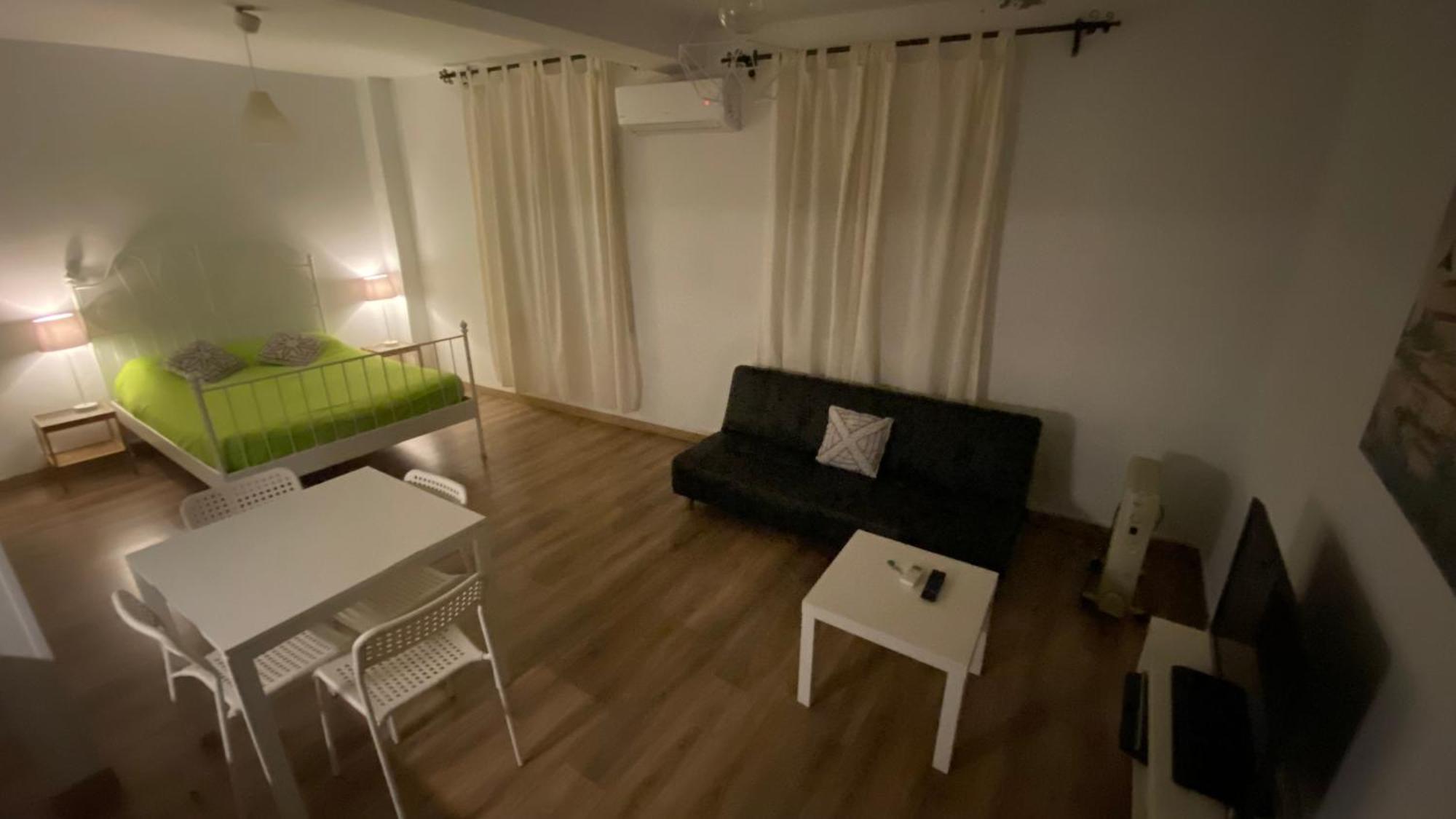 Alojamiento En El Centro De Toledo Apartment Exterior foto
